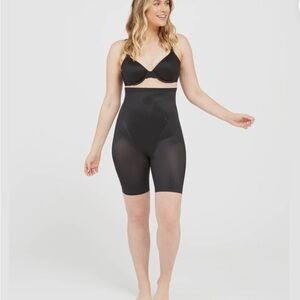 Spanx Women's Black Thinstincts High Waist Mid-Thigh Shorts Shapewear